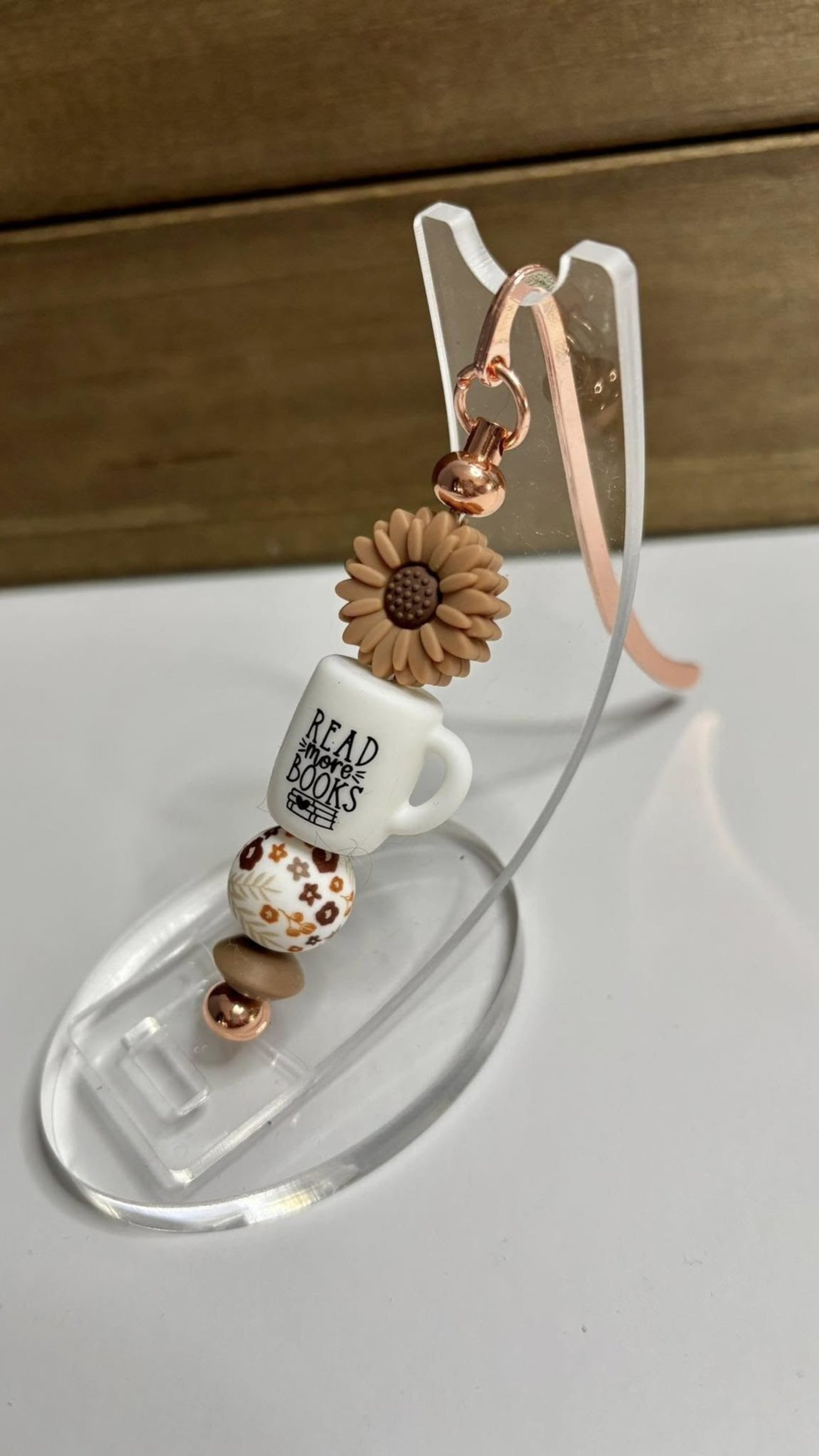 Custom Bookmarks – Mark Your Spot in Style!